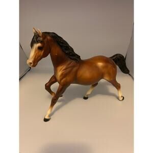 Breyer "Sugar" Chestnut Bay Intro '69 traditional model horse, Running Mare #124